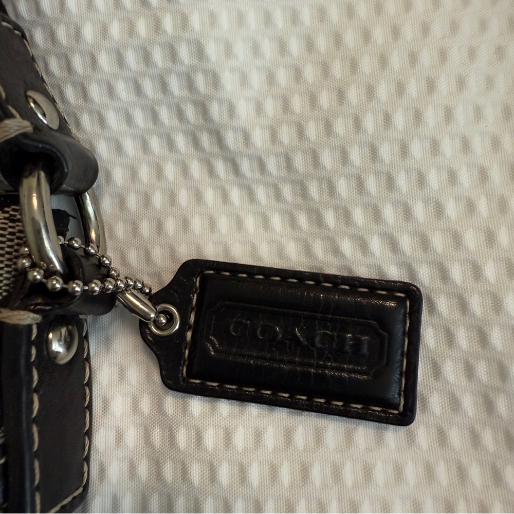 Coach Black and Gray Signature Bag - Picture 2 of 6